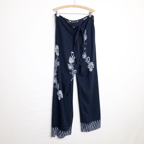 Kenar Studio Navy blue BoHo floral, print tie, front wide, leg pants - Picture 11 of 12
